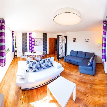 Apartment Pod Sychrovem ปราก ภายนอก รูปภาพ